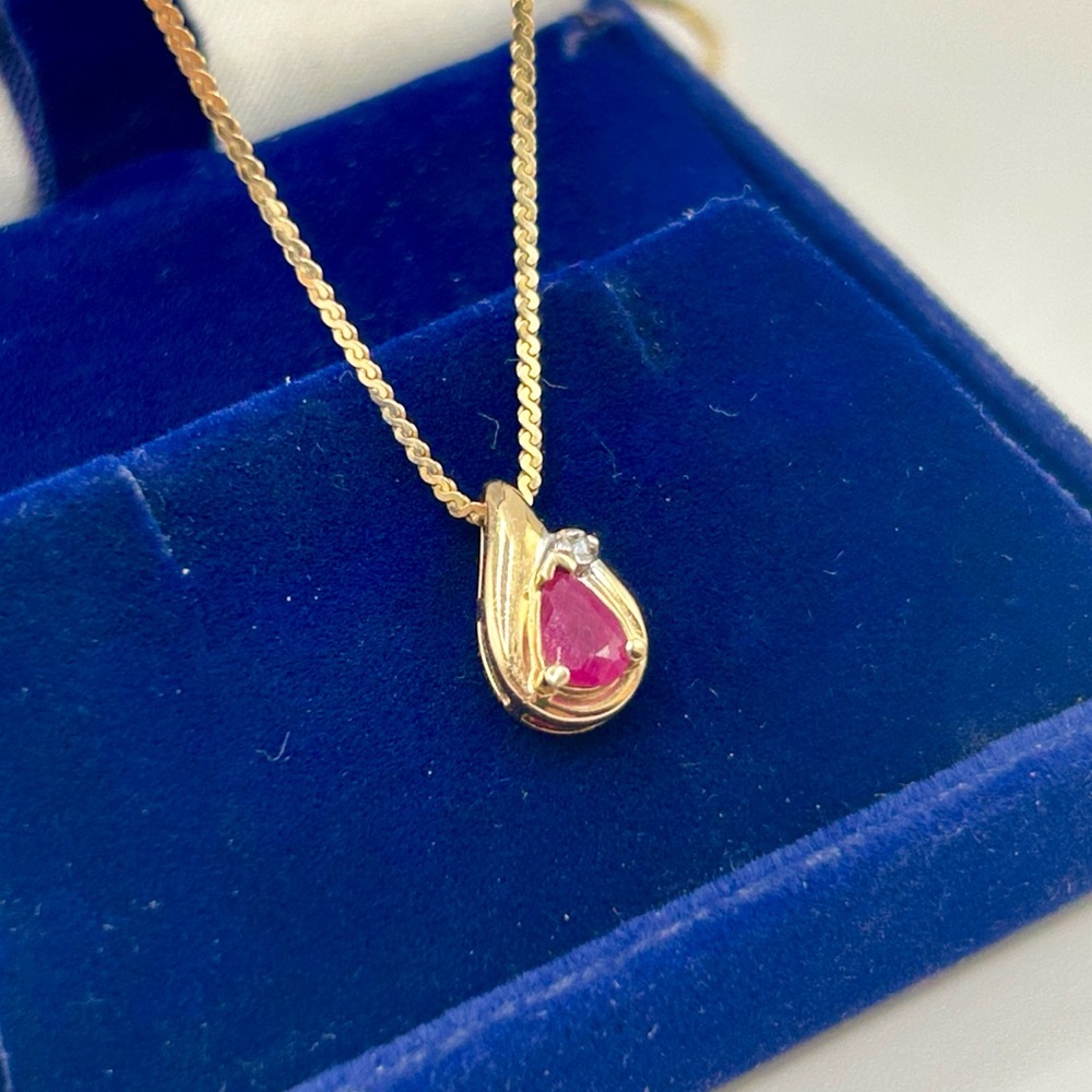 Vintage Ruby 10k Solid Yellow Gold Diamond Pendant - image 4